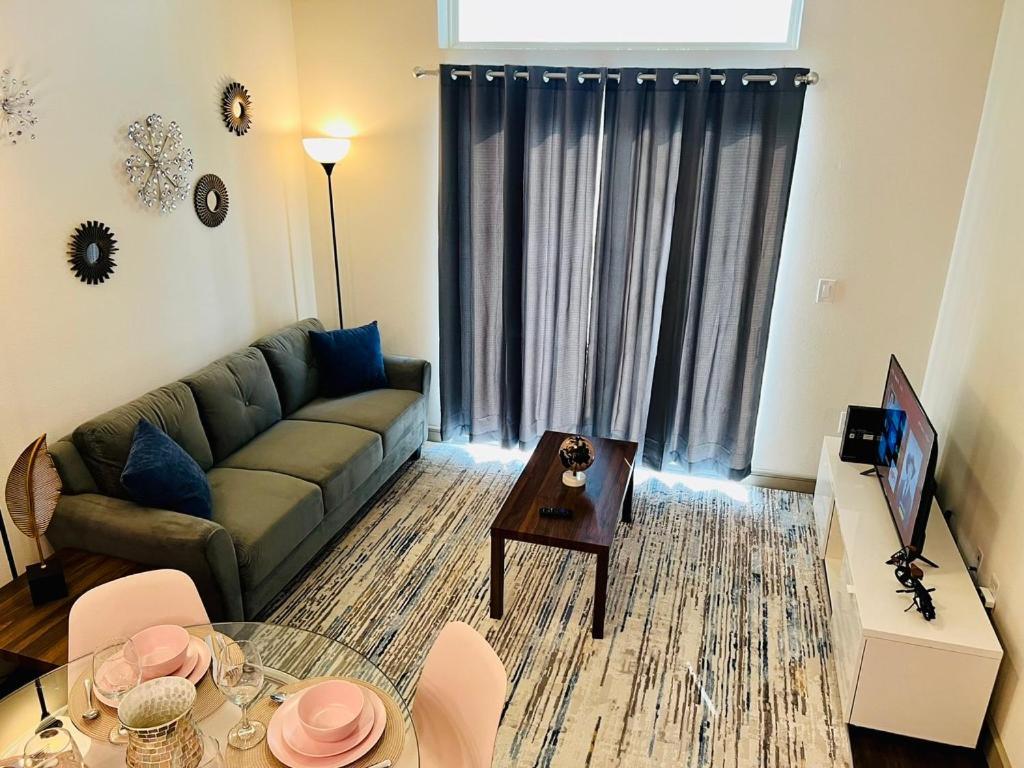 Downtown Apt Free Parking - Pool - Gym - Fully Kitchen هيوستن المظهر الخارجي الصورة